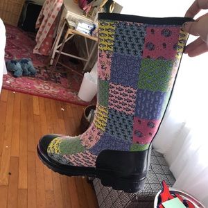 vineyard vines rain boots